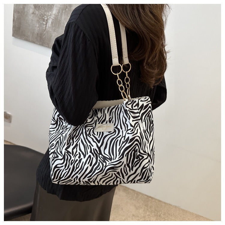 Women's Nylon Shoulder Bag Animal Printing Large Capacity and Tote Bag For Teen Girls