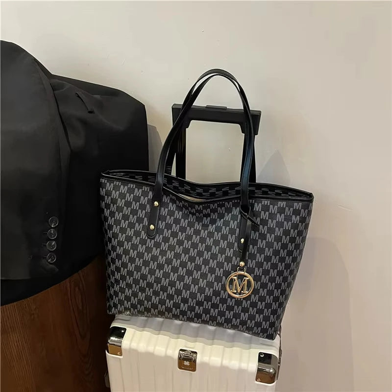 Vintage Ladies Tote Bag Large Capacity Fashion Handbag Classic Underarm Bag or Women's Shopping Bag