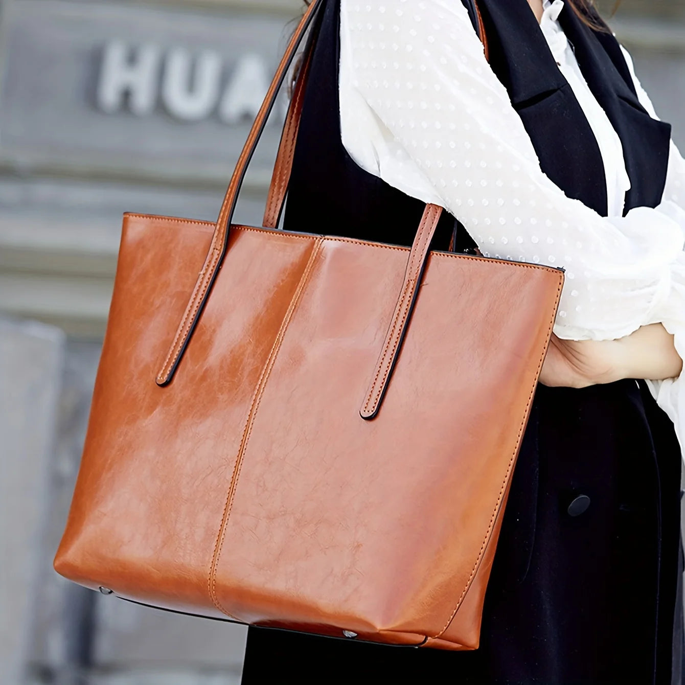 New European and American Fashion Large Capacity Oil Wax Skin Shoulder Bag for Women's Handheld Tote Bag Cross border Manufactur