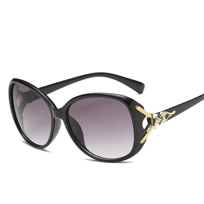 Women UV Blocking Textured Sunglasses Oculos Sol Feminino
